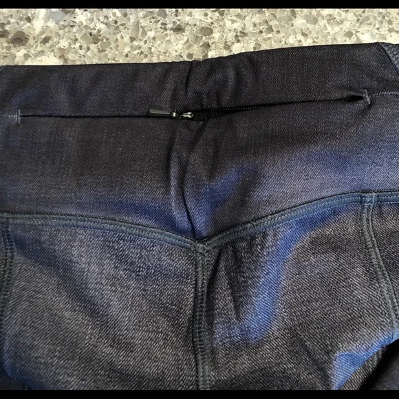 Lucy Gray and Black Slim Fit Leggings - Picture 5 of 7